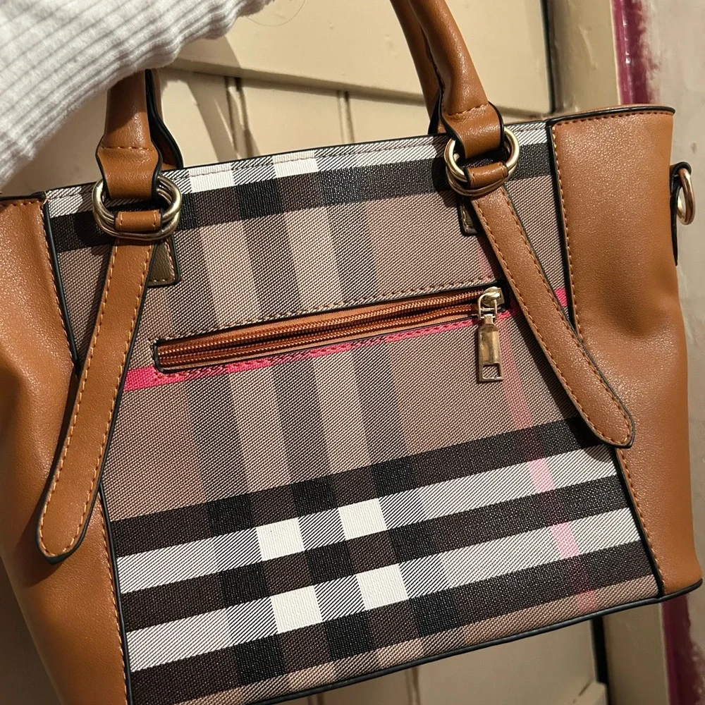 Printed Leather Bag - Picture 3 of 4